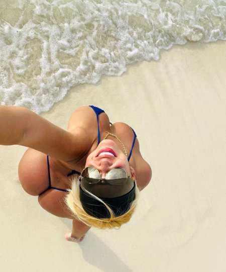 Бикини девушка