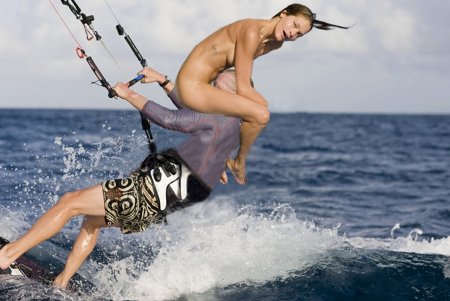 Ебля на доске для серфинга