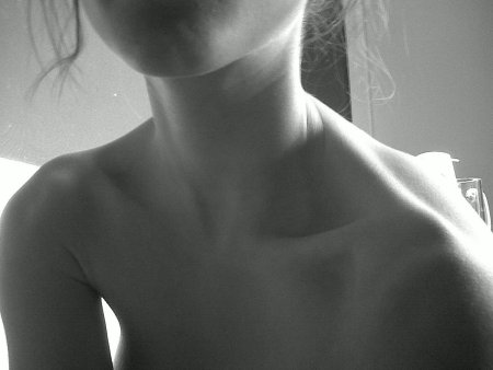 Ключицы у девушек