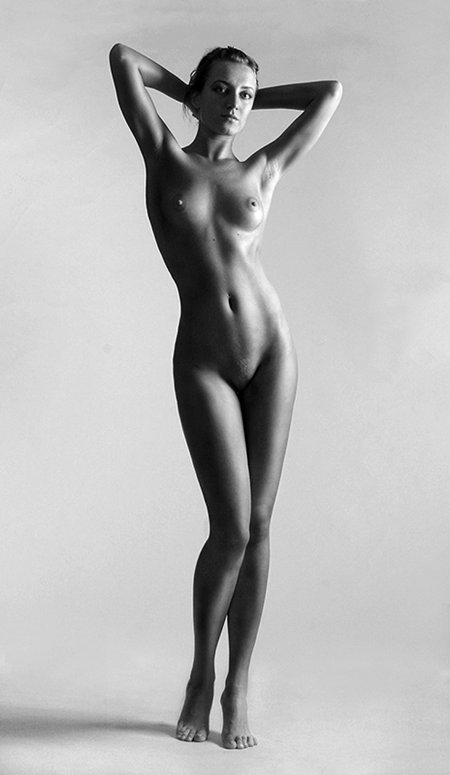 Красивое голое женское тело