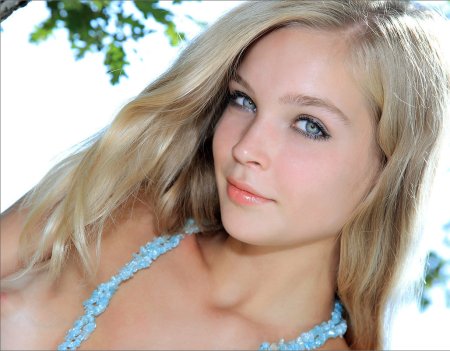 Сиенна Аквамарин