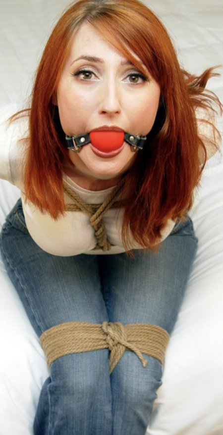 Связанные девушки с кляпом