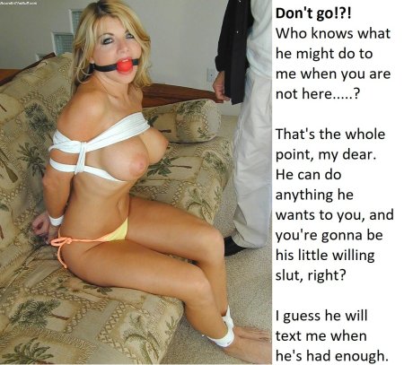 Связанные голые женщины с кляпом во рту