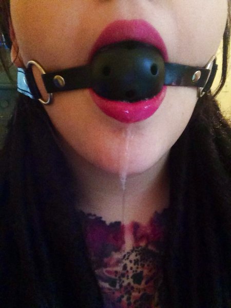 Селфи с кляпом