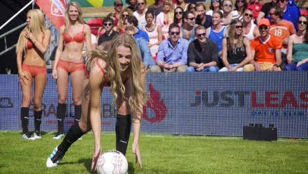 Голландские девушки