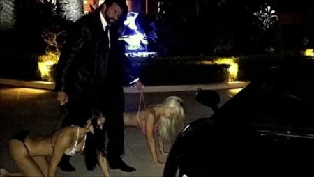 Траверс Бейнон с девушками