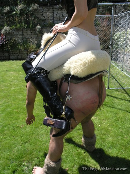 Cowgirl mistress on ponyboy