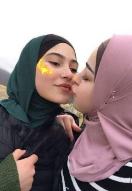 Муслим Лесбиан