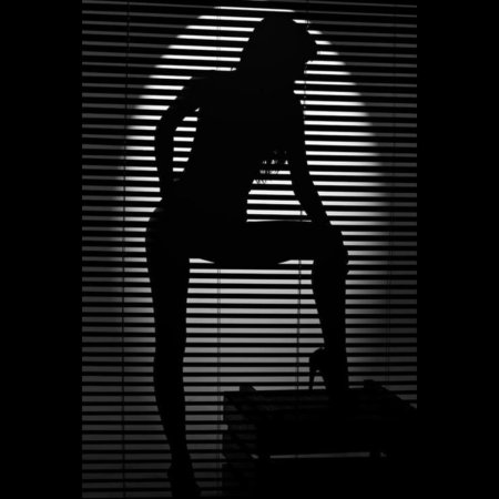 Силуэт девушки