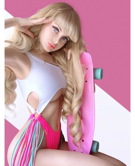 Анжелика Кенова