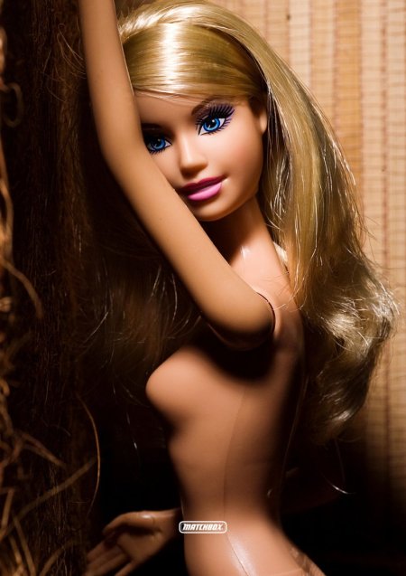 Самые реалистичные голые Барби