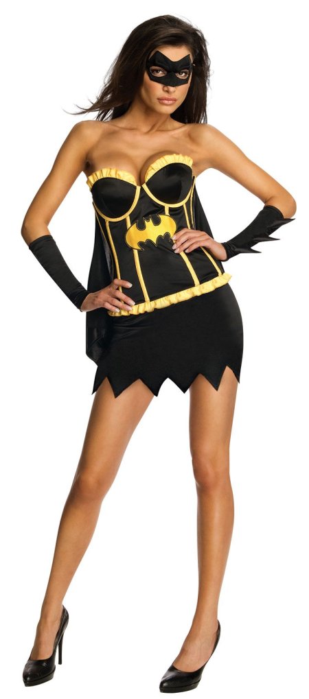 Девушка в костюме Бэтмена