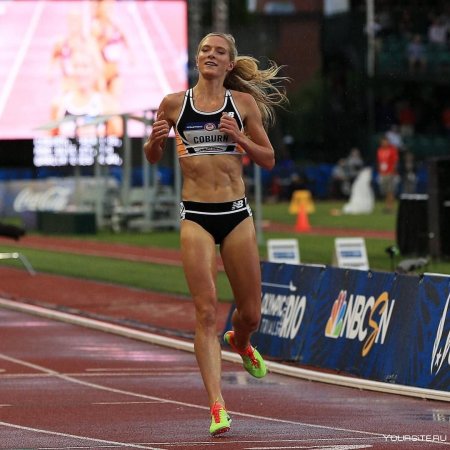 Эмма остервенело легкая атлетика