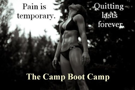 Фитнес девушка чб