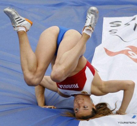 Юные спортсменки