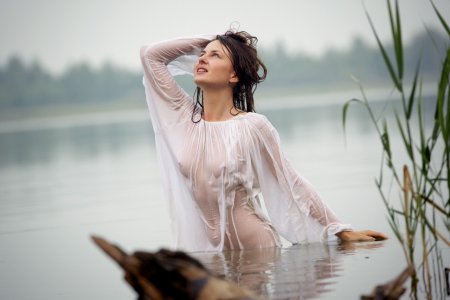 Фотосессия в мокрой одежде