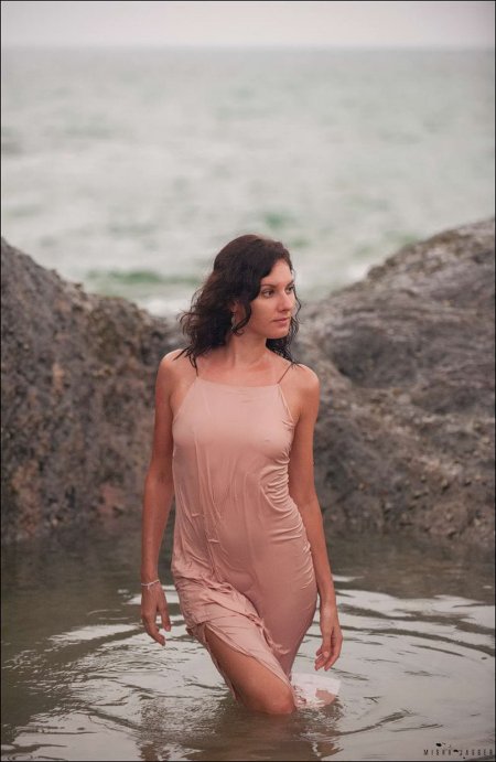 Марина Коняшкина в купальнике