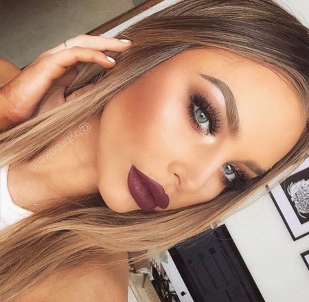 Brookelle MCKENZIE make up