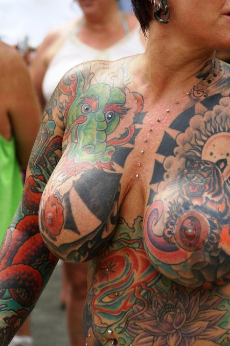 Голые женщины якудза аниме