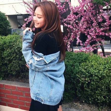 Блэк Пинк Дженни Ким