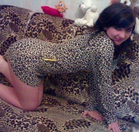 Дама в леопардовом