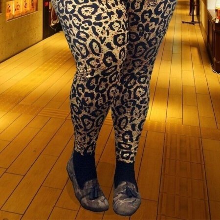 Леопардовые лосины на толстых