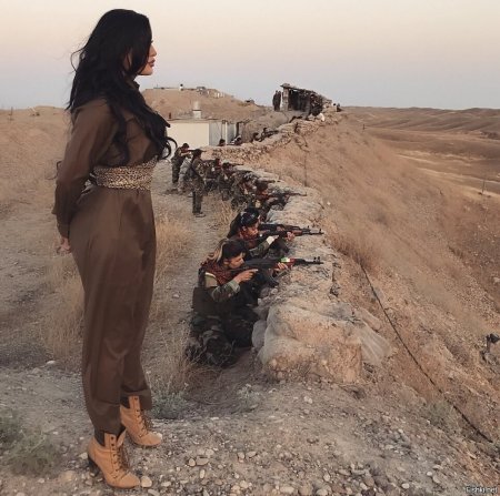 Голые сирийские женщины