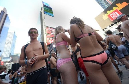 День Нижнего белья в США