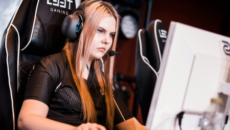 Анастасия Хлобыстина КС го