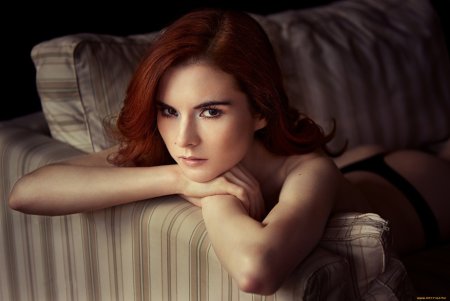 Рыжие кареглазые девушки