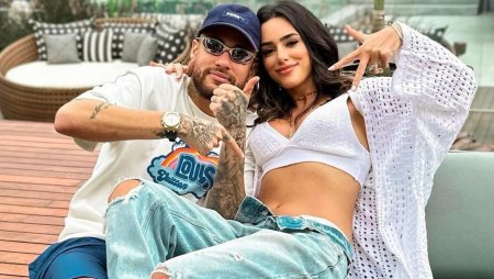 Неймар и бруна бьянкарди