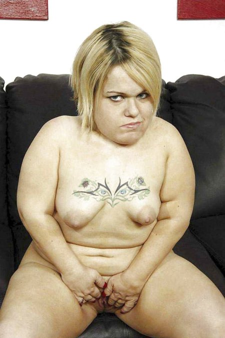 Голые женщины карлики инвалиды