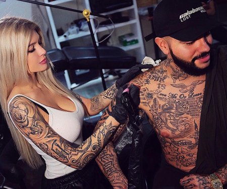 Анна Дарбицкая тату мастер