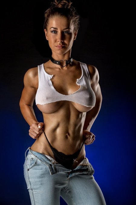 Фитнес модель Ника Лазутина