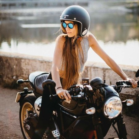 Кафе рейсер байкер