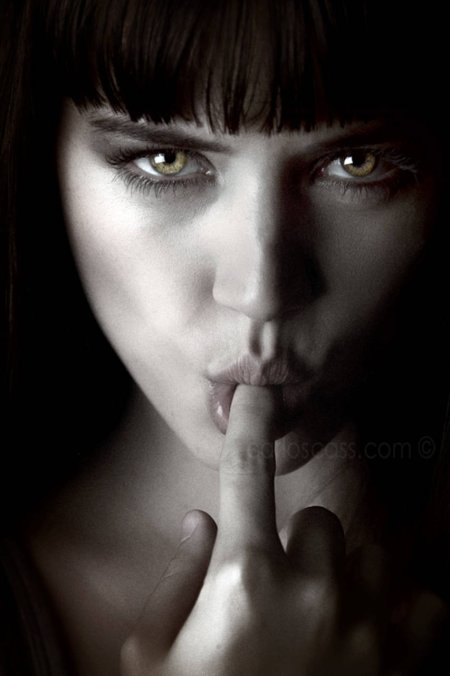 Палец в рот