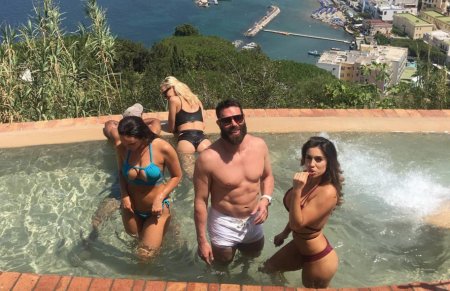 Дэн Билзерян