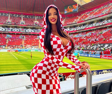 Мисс Хорватия Ивана Кнолль