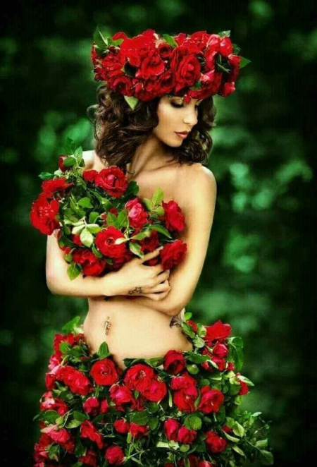 Девушка в цветах
