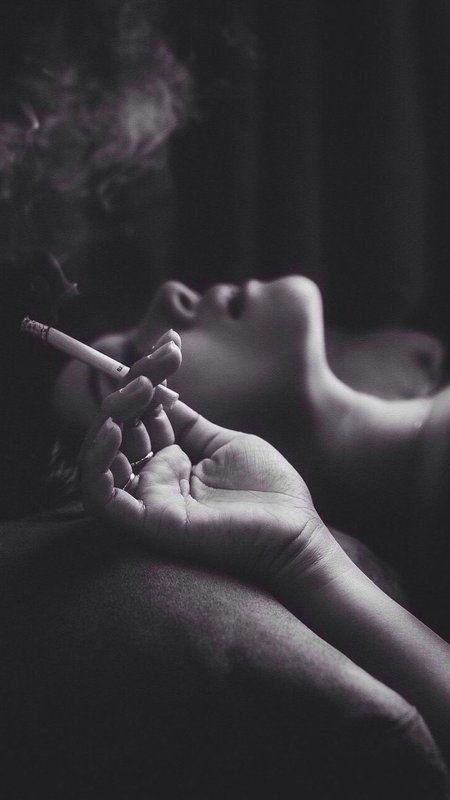 Девушка с сигаретой Эстетика