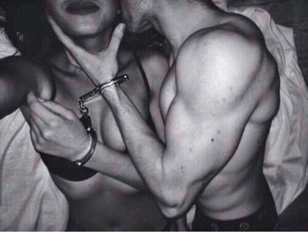 Девушка и парень пошлге