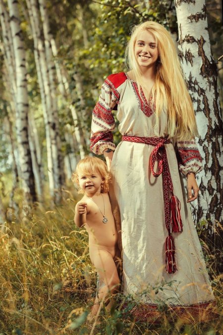 Девушки древней Руси