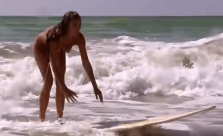 Красивые нудистки на пляже