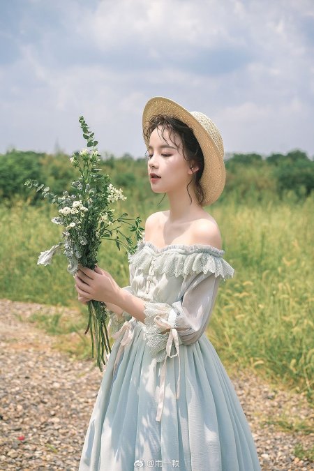 Тургеневская девушка