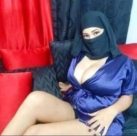 Порнозвезды в парандже