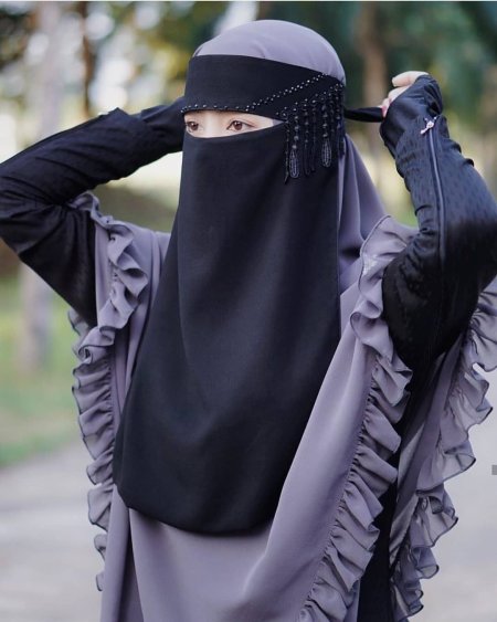 Никаб Муслима