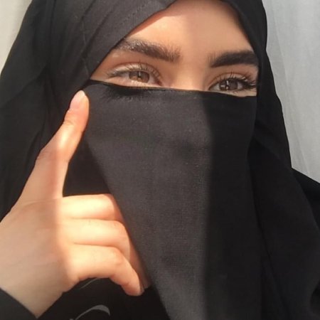 Никаб на аву