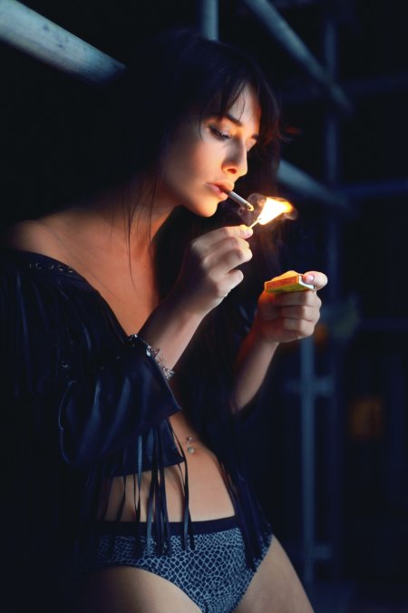 Фотосессия с сигаретой