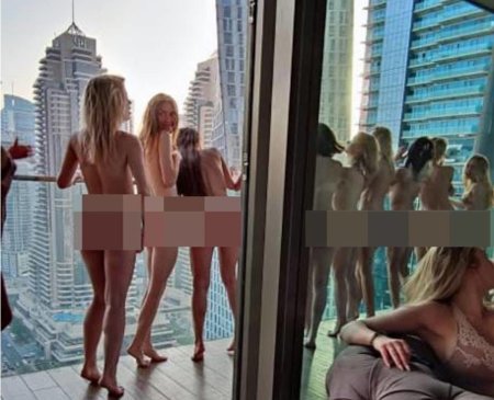 Голые Украинки на балконе в Дубае
