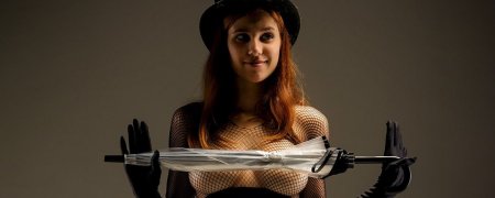 Красивая девушка эротика